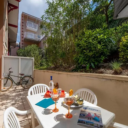 In Near Appartement